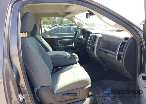 2016 Ram 1500 Express из США, поврежденный, VIN 3C6JR6AG9GG325980